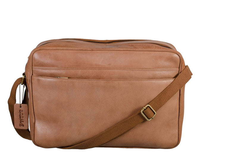 Zip top leather laptop bag tan