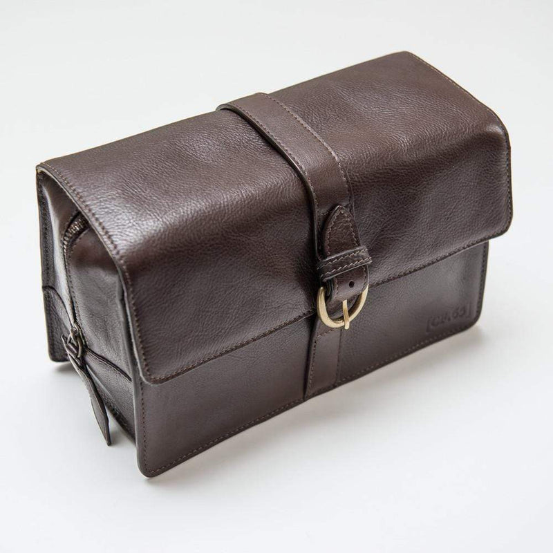 Captain Fawcett, Leather wash bag brown