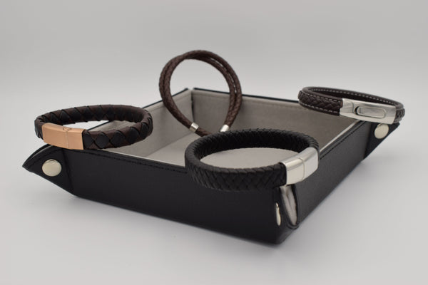 man's bracelet, leather bracelet, brown bracelet, coin tray