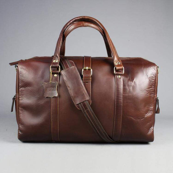 Leather holdall zip top travel bag 