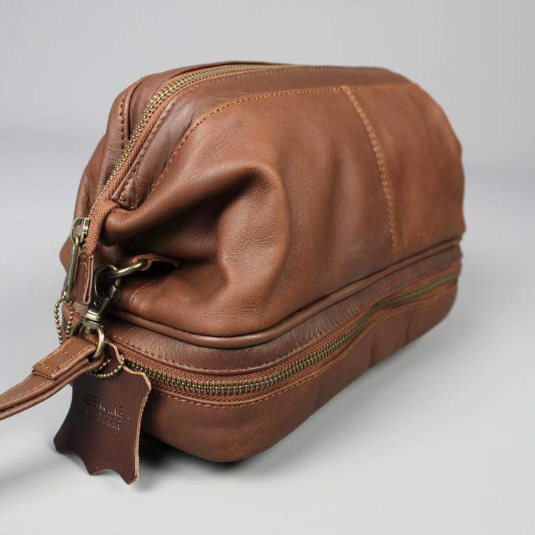 Large Leather Wash Bag